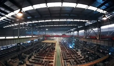 40 000 W ултра{2}}машина за лазерно рязане с висока мощност поддържа ефективна обработка на тежки...